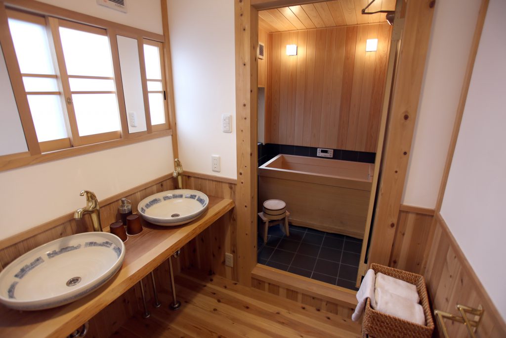 京町家　貸切の宿　浴室